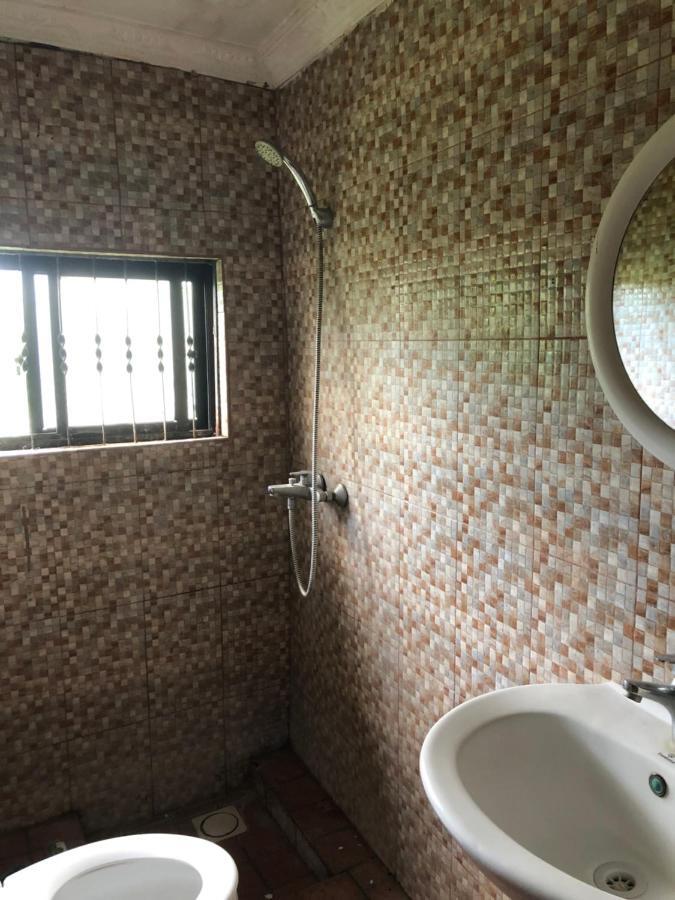 Tatys Homestay ダル・エス・サラーム エクステリア 写真